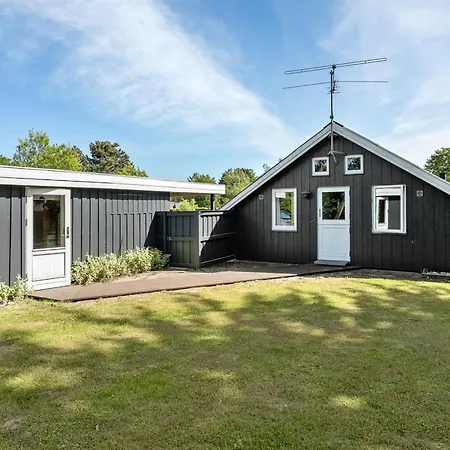 Ferienhaus Herbert - 1km From The Sea By Interhome