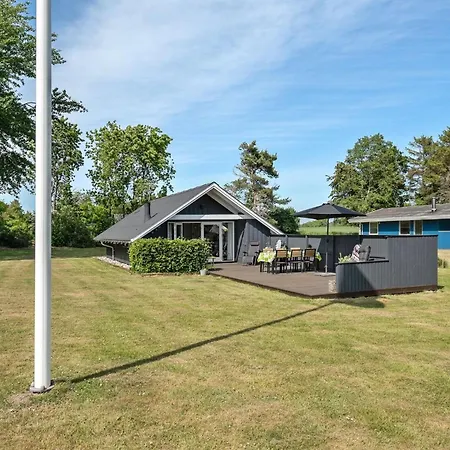 Ferienhaus Herbert - 1km From The Sea By Interhome *